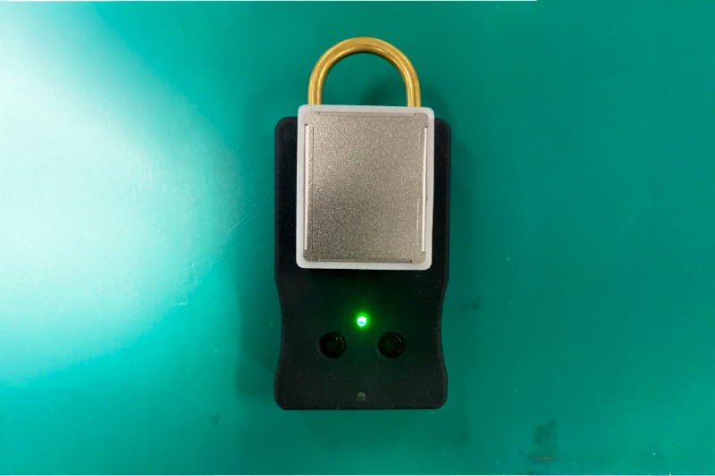 電池レス電子錠